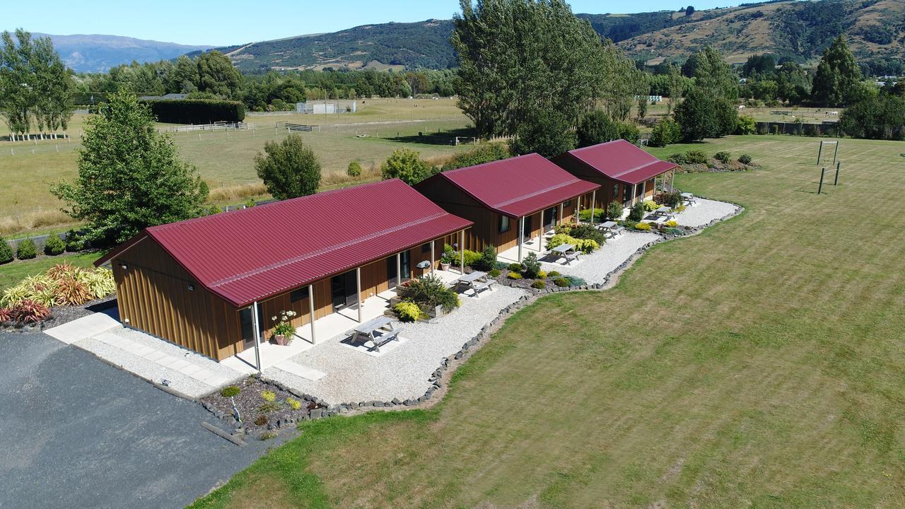 Longbourne Lodge Motel Mosgiel Exterior foto