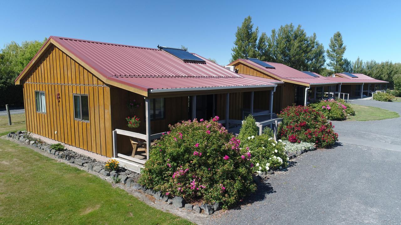Longbourne Lodge Motel Mosgiel Exterior foto