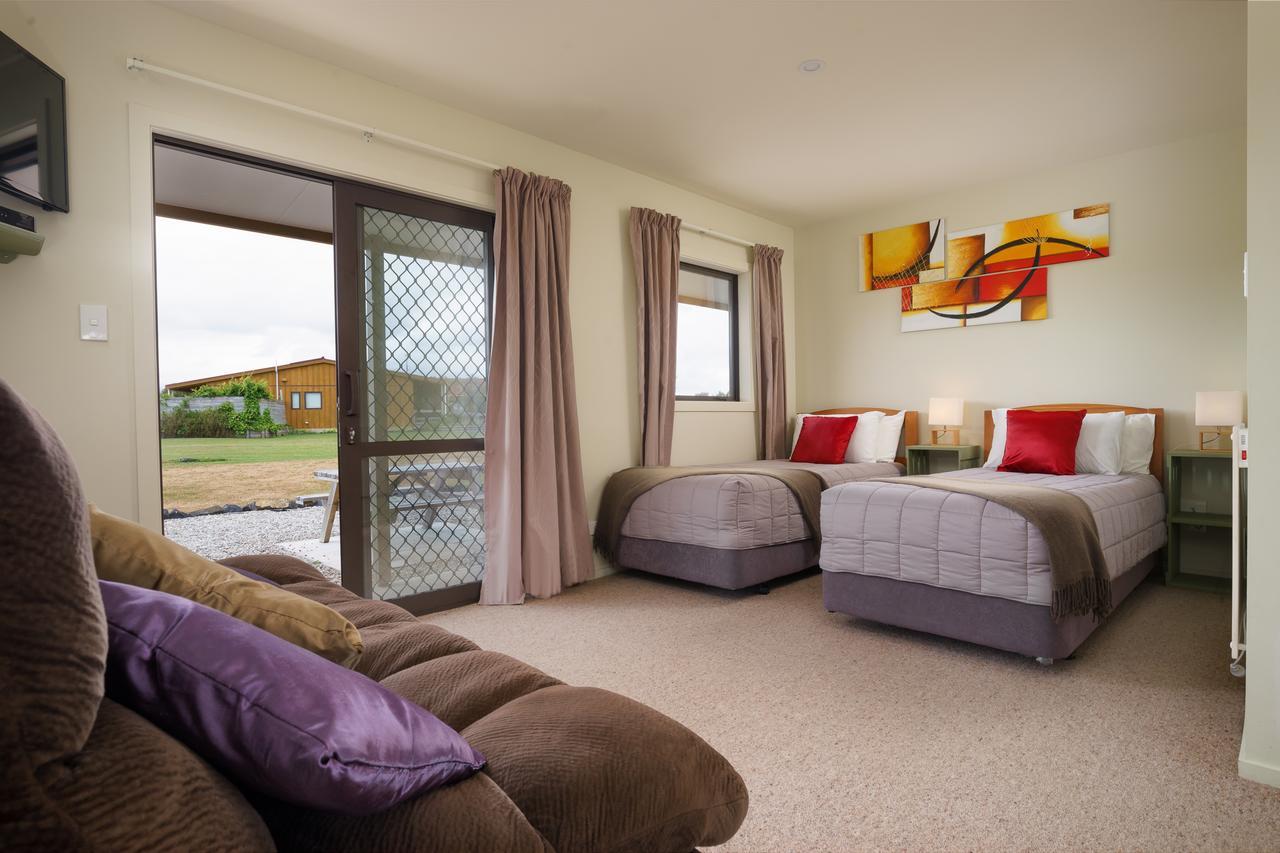 Longbourne Lodge Motel Mosgiel Exterior foto